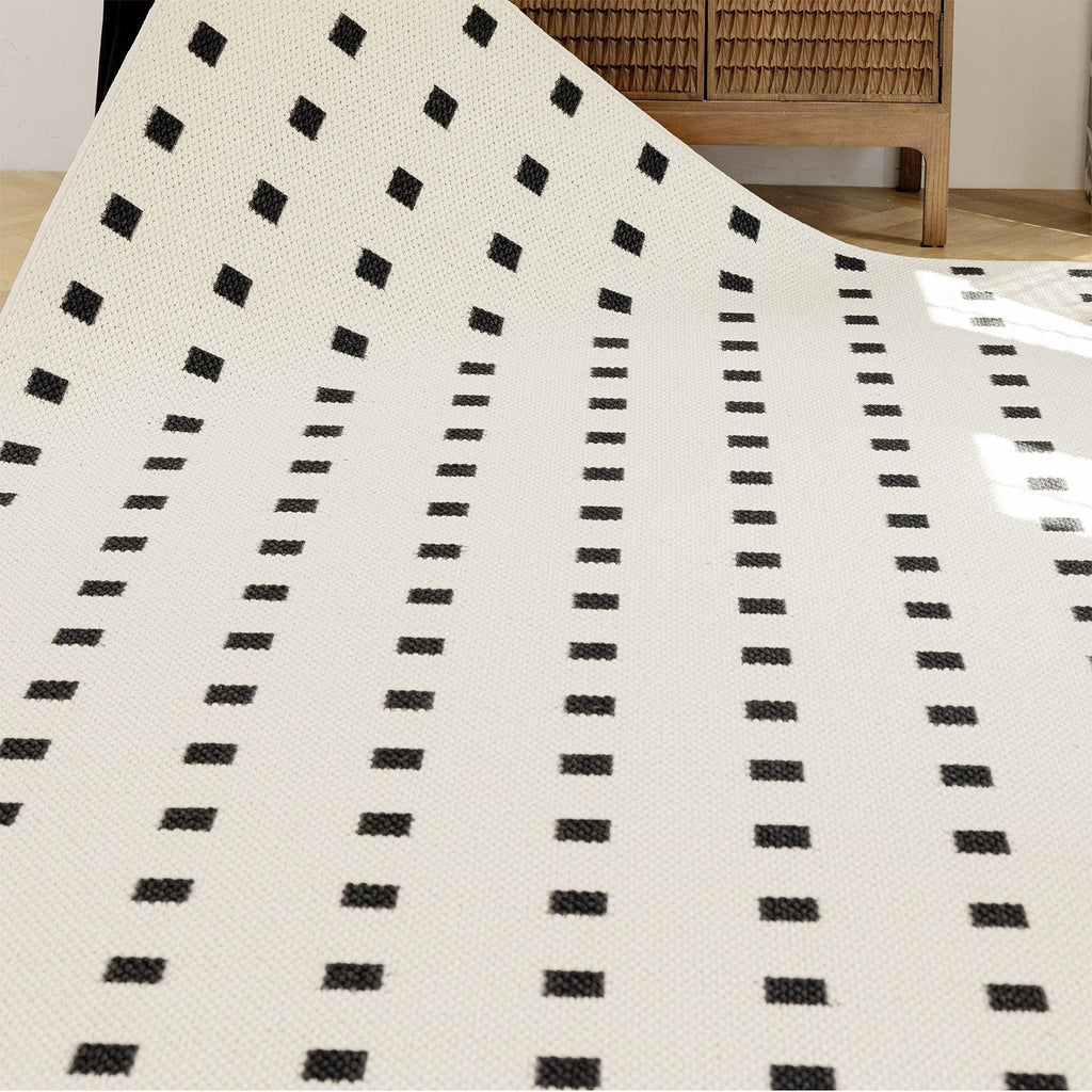 https://cdn.shopify.com/s/files/1/0056/1011/1064/files/Sonno-Maze_2.jpg?v=1768465261